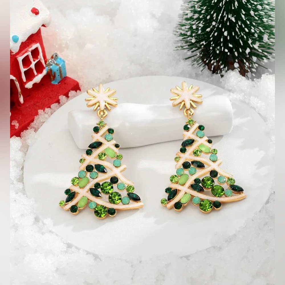 Festive Christmas Tree Earrings with Green Accents